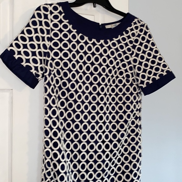 Boden Navy Blue White Eyelet Overlay Short Sleeve Cotton Shift Dress - Picture 4 of 14
